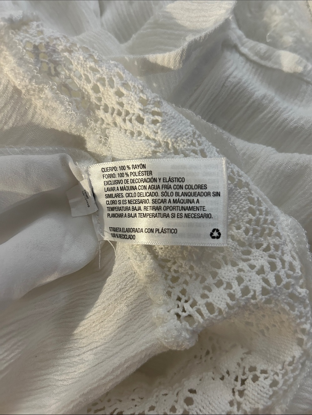 Knox Rose White Swiss Dot V-Neck Midi Dress with Lace Bands - Picture 7 of 7